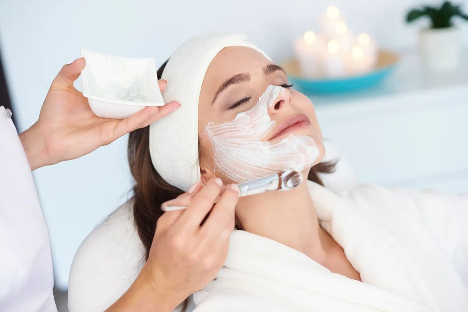 Professional Bleach Services at Naina Sachdeva Makeup Studio & Academy